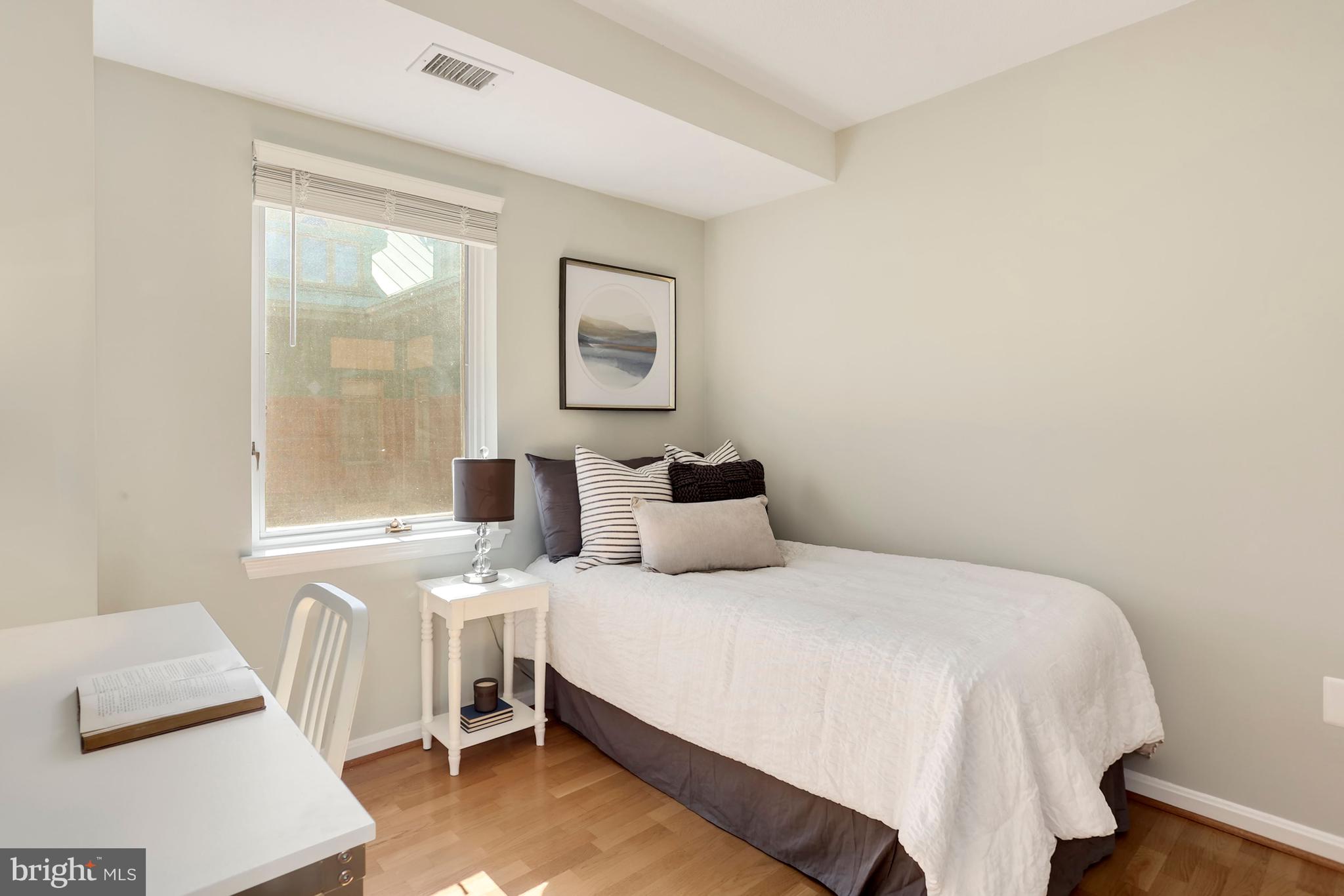 545 East Braddock Road, Unit 506 Alexandria, VA 22314 - Photo 23 of 55 2ND BEDROOM