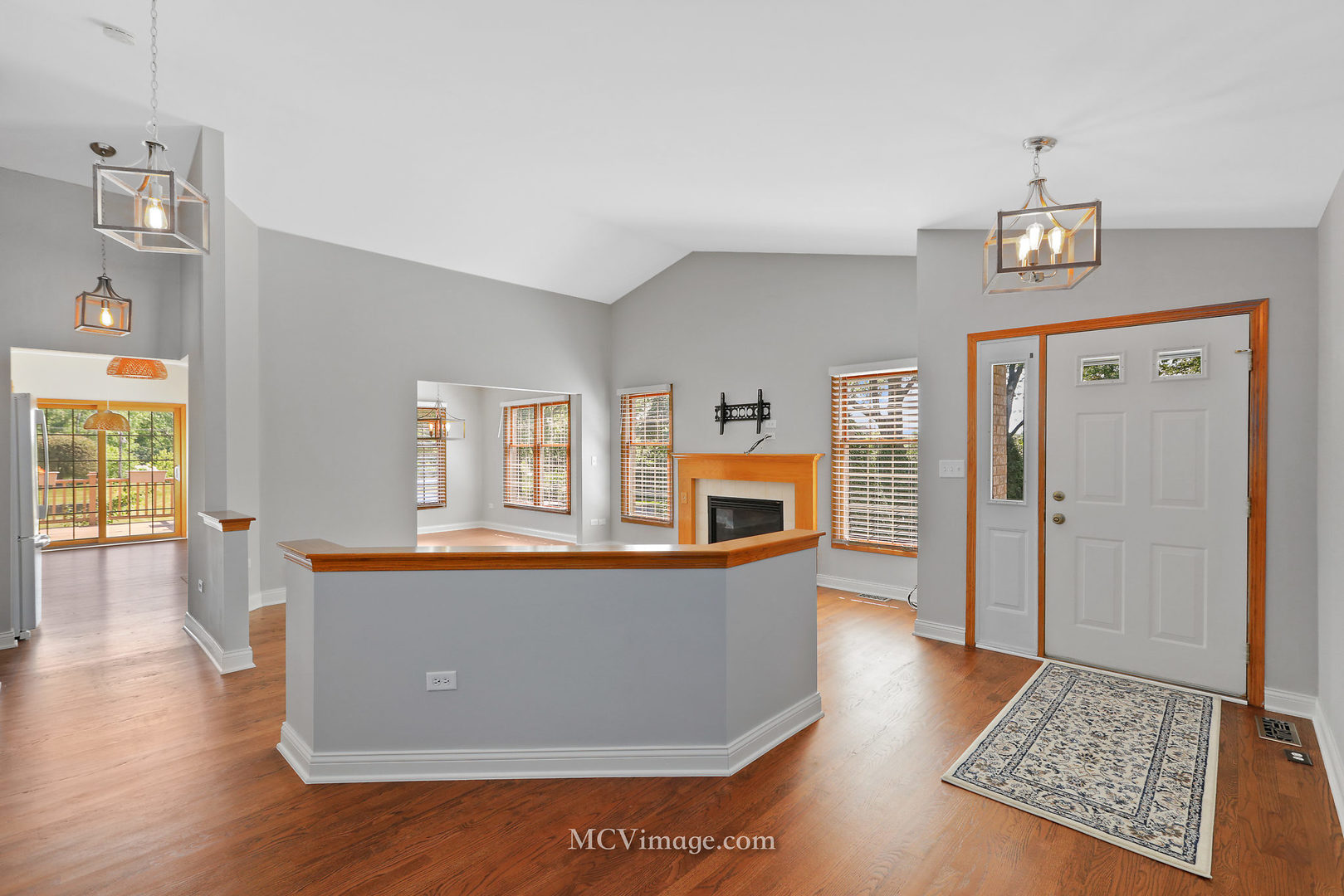 1149 Amber Drive Lemont, IL 60439 - Photo 7 of 24