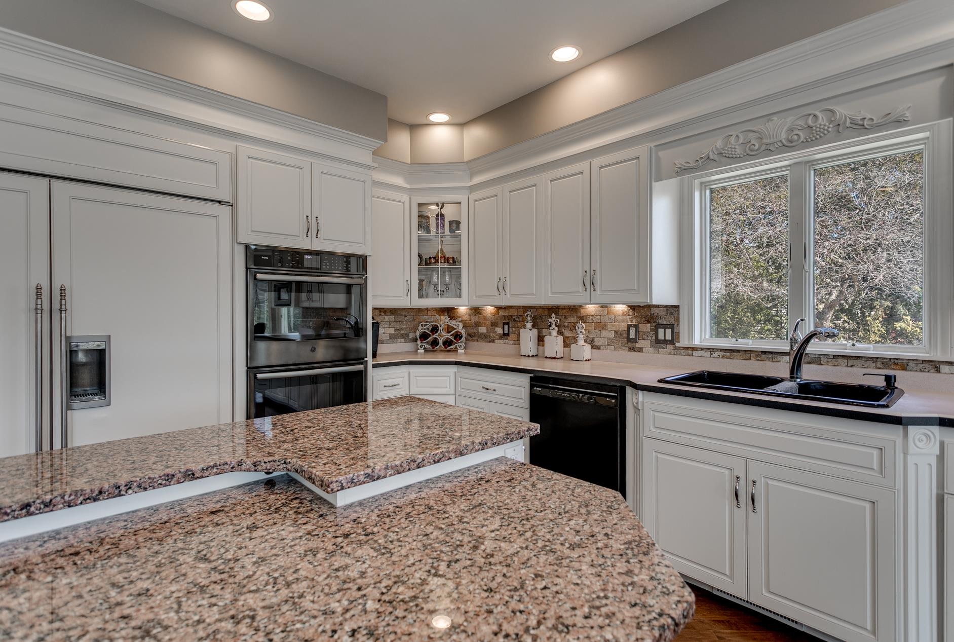 W7373 Spring Valley Drive Greenville, WI 54942 - Photo 11 of 70