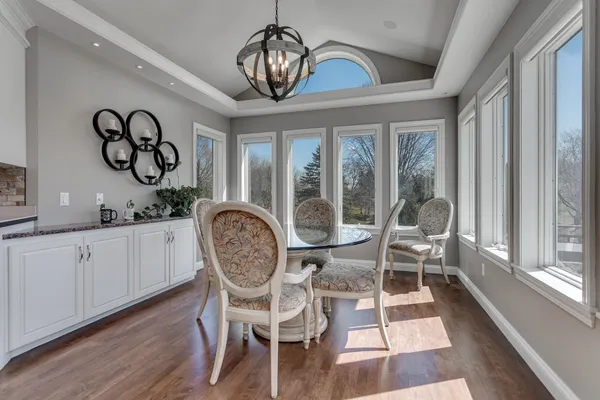 $945,000 | W7373 Spring Valley Drive, Greenville, WI 54942
