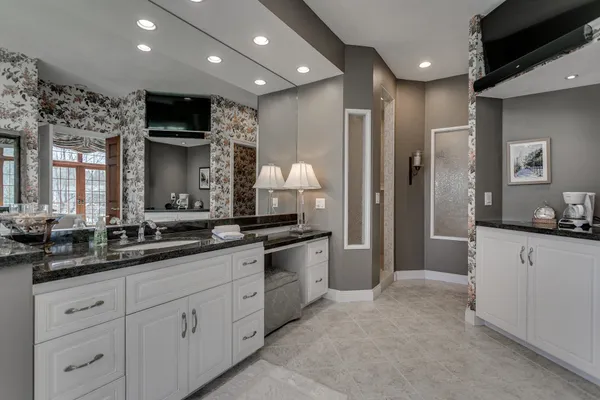 $945,000 | W7373 Spring Valley Drive, Greenville, WI 54942