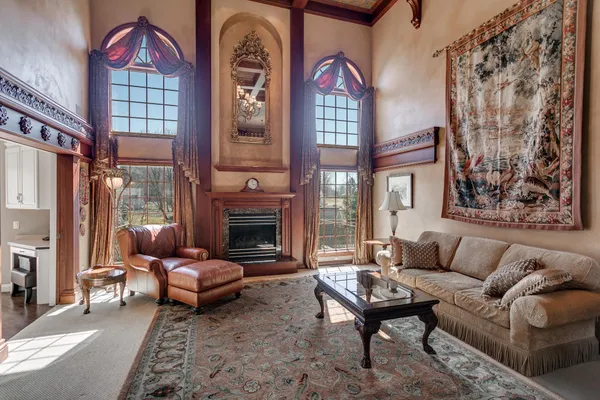 $945,000 | W7373 Spring Valley Drive, Greenville, WI 54942