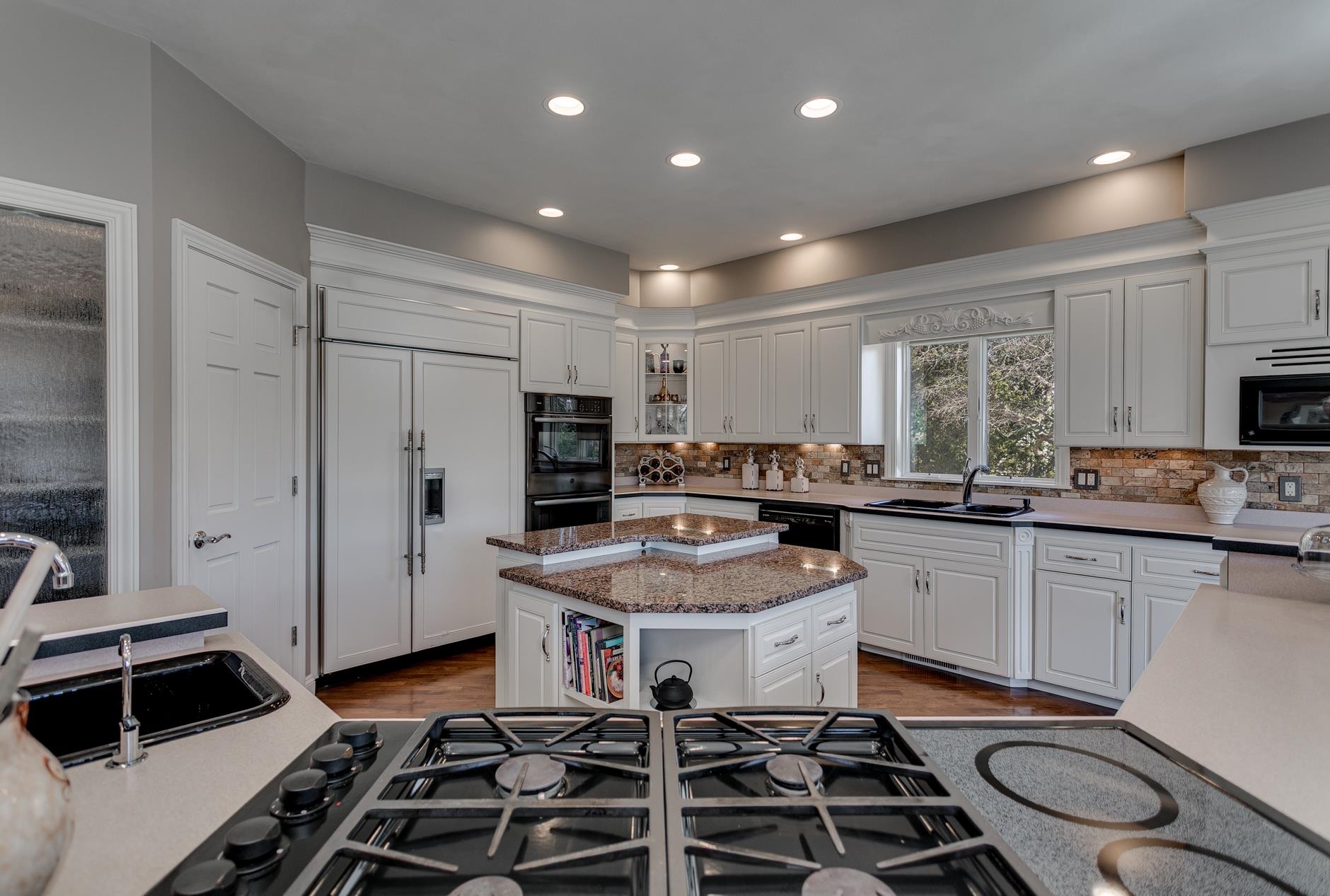 W7373 Spring Valley Drive Greenville, WI 54942 - Photo 8 of 70