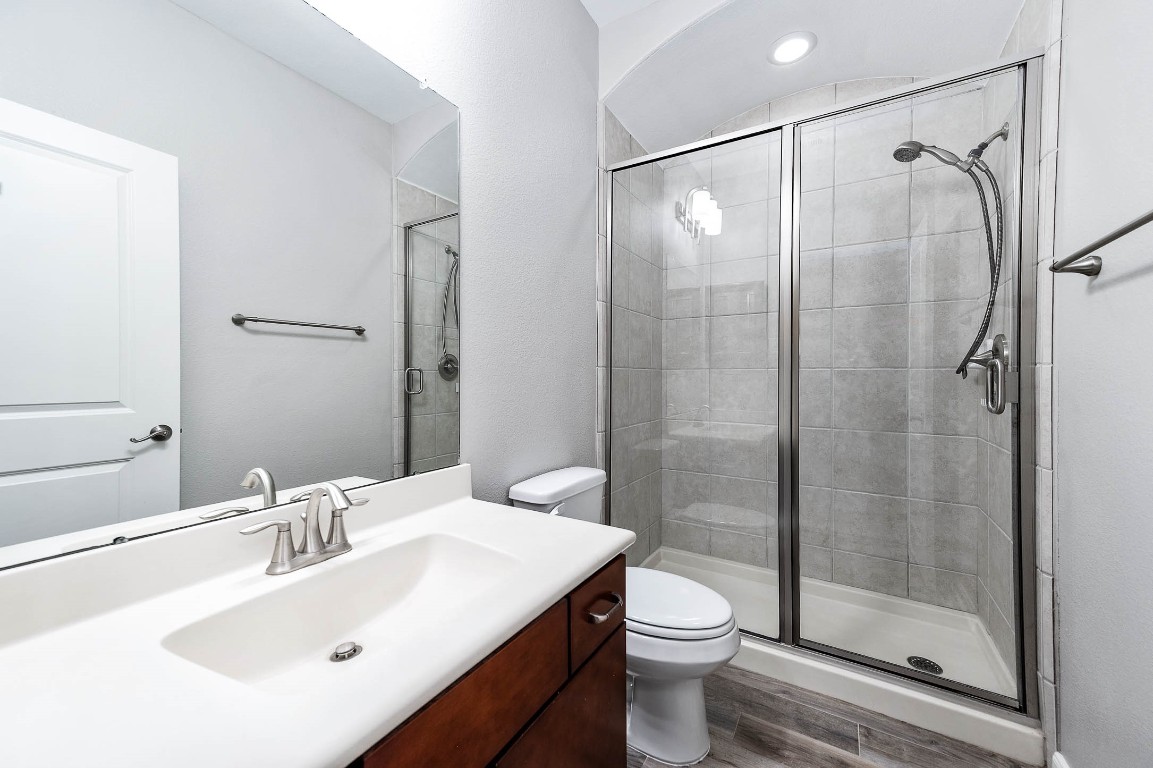 12107 Bayou Junction Road Cypress, TX 77433 - Photo 39 of 45 Hall bath has convenient shower for teenagers or Mom/Dad.