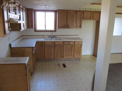 9101 Woodworth Road Ovid, MI 48866 - Photo 4 of 15 20114496-3.JPG