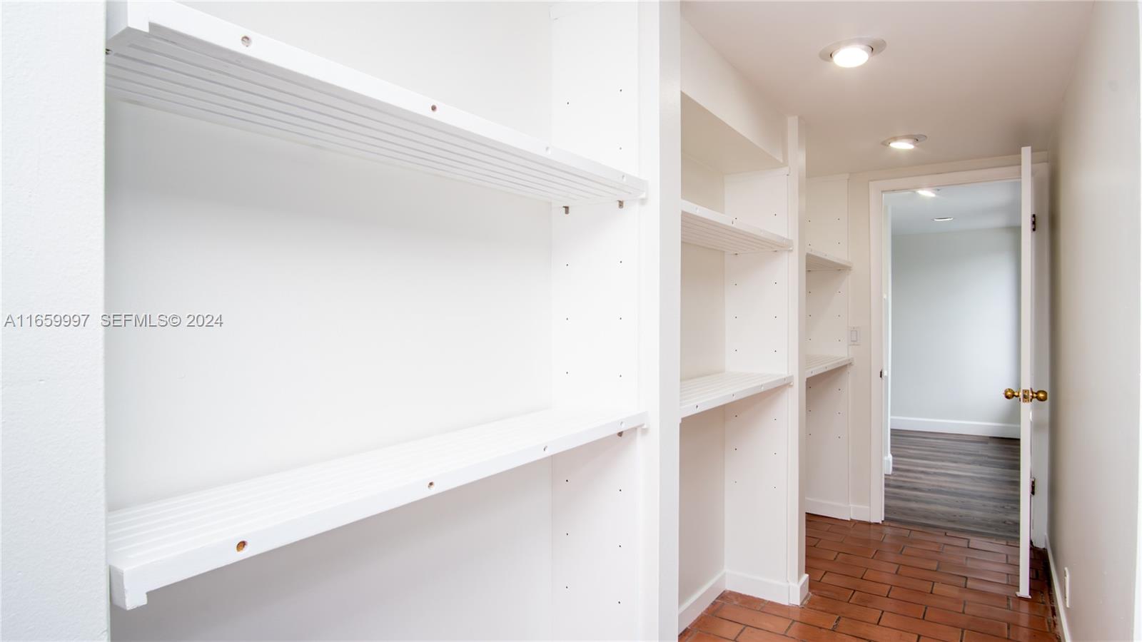 4020 Southwest 129th Avenue Miami, FL 33175 - Photo 11 of 27 Photo 11