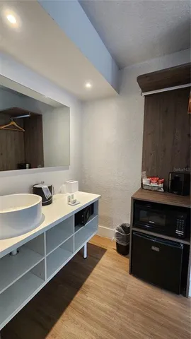 $70,000 | 5367 West Irlo Bronson Memorial Highway, Unit 2206, Kissimmee, FL 34746