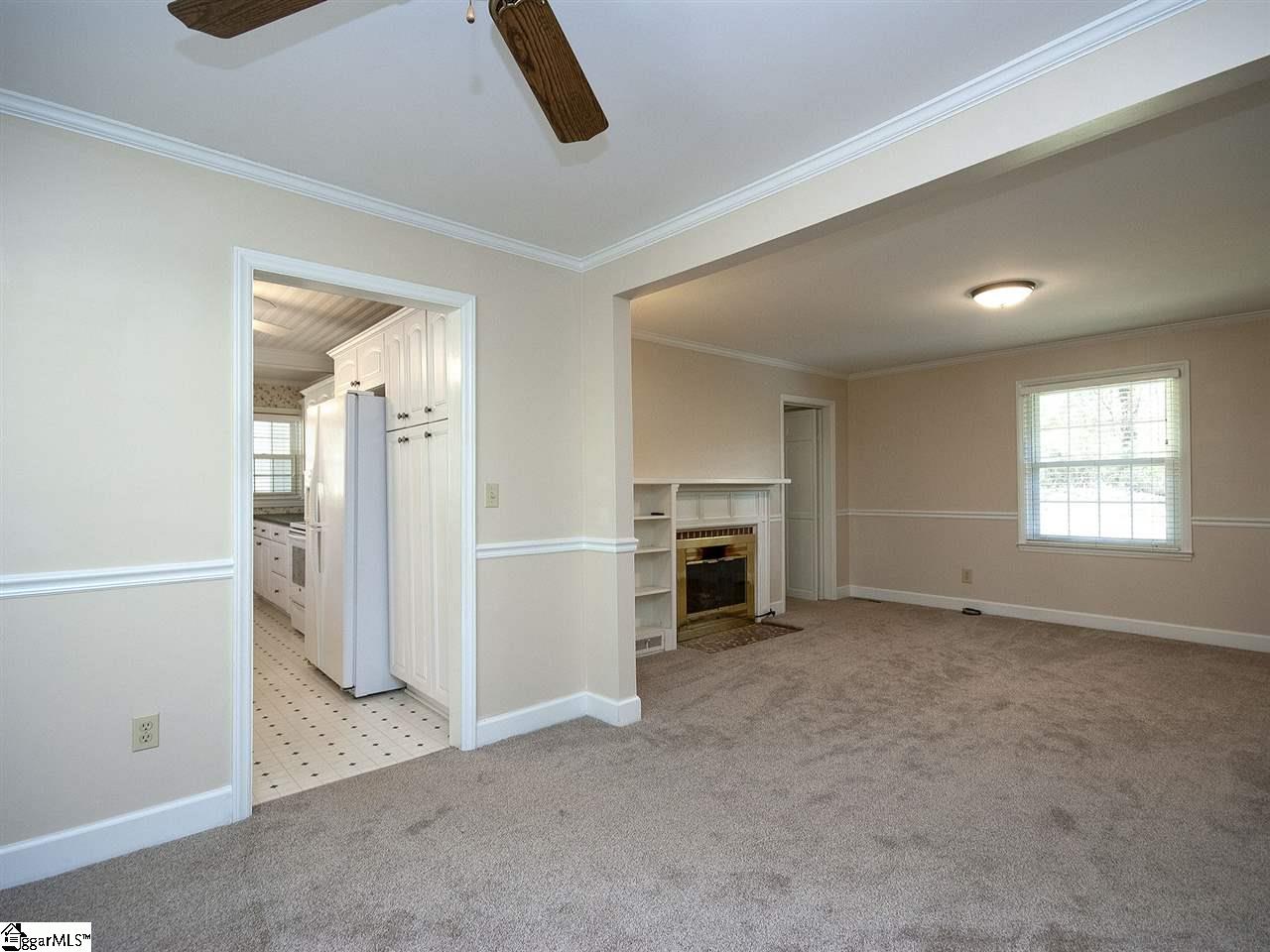 298 Shady Grove Road Pickens, SC 29671 - Photo 14 of 36