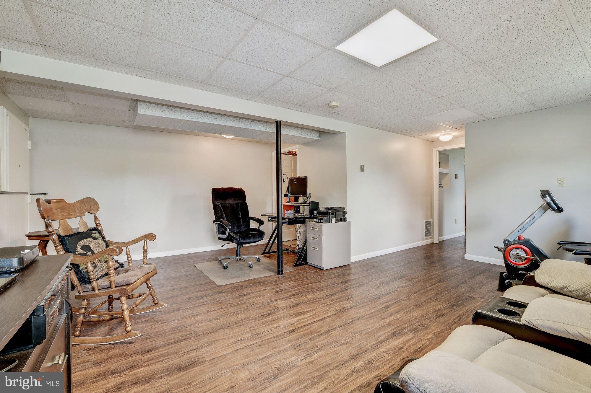 1300 Silo Way Silver Spring, MD 20905 - Photo 23 of 30 Great for office, den, TV room