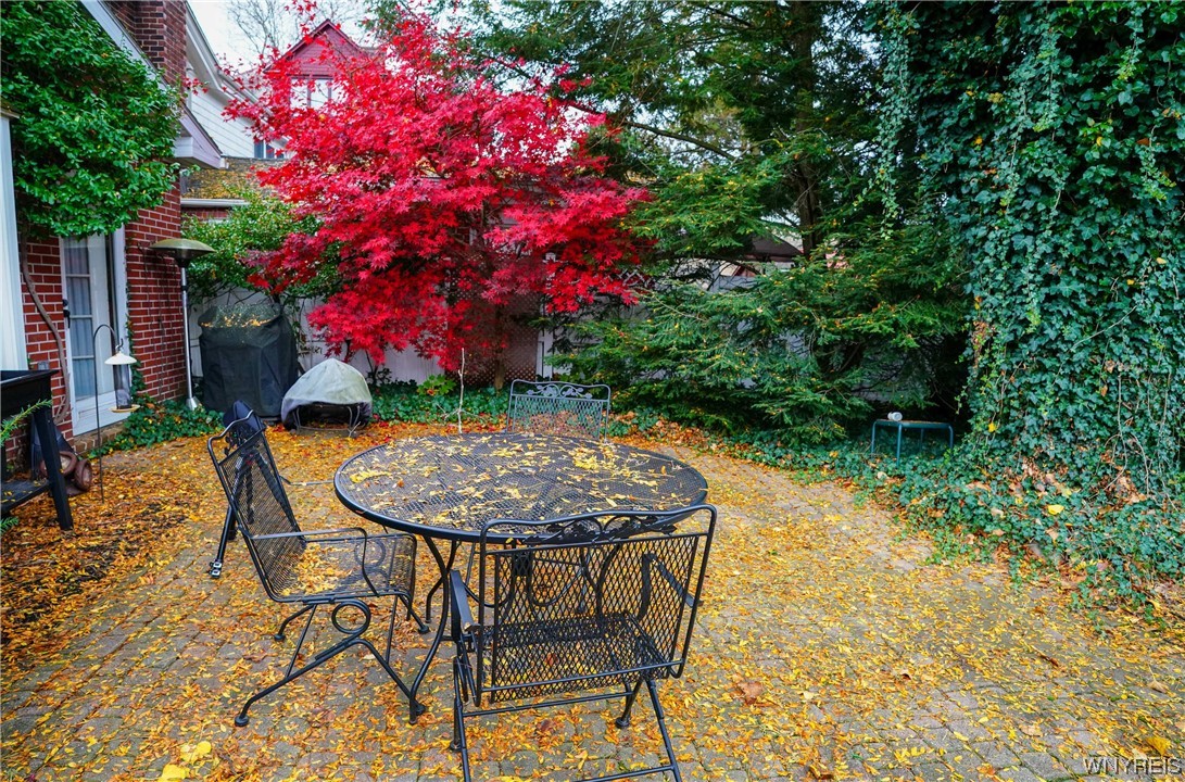 631 Main Street Olean City, NY 14760 - Photo 4 of 32