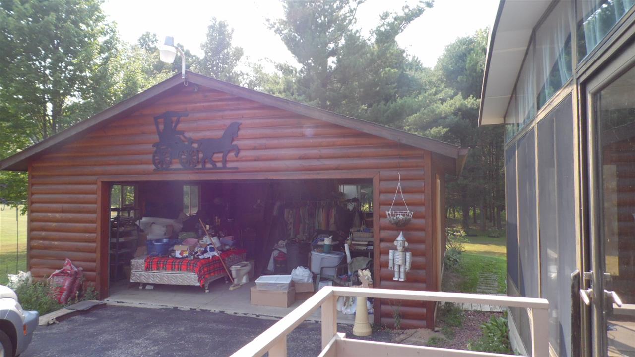 1689 Shady Shores Road Lupton, MI 48635 - Photo 8 of 36 1851454-7.JPG