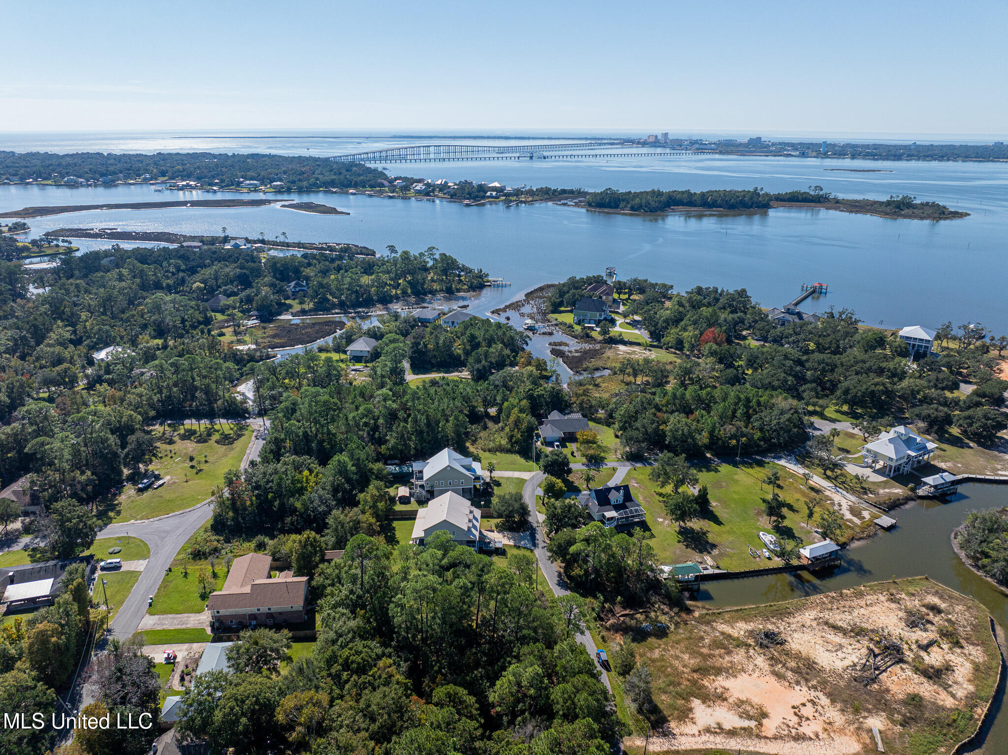 6316 Porteaux Road Ocean Springs, MS 39564 - Photo 116 of 123 DJI_20251106104330_0026_D-2