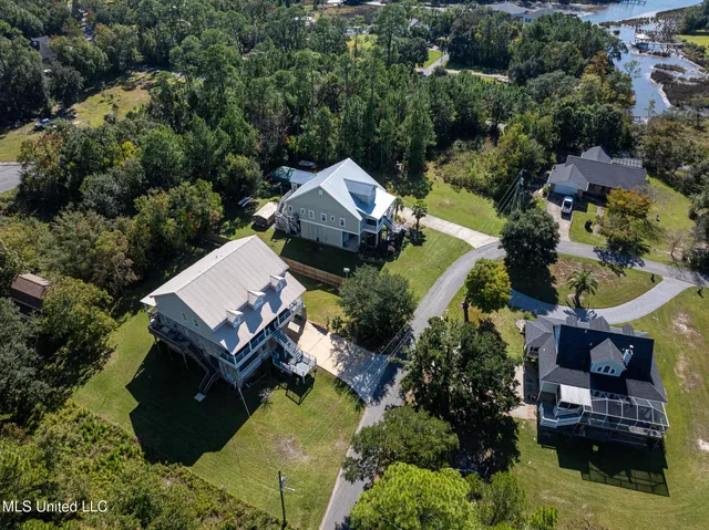 $632,000 | 6316 Porteaux Road, Ocean Springs, MS 39564