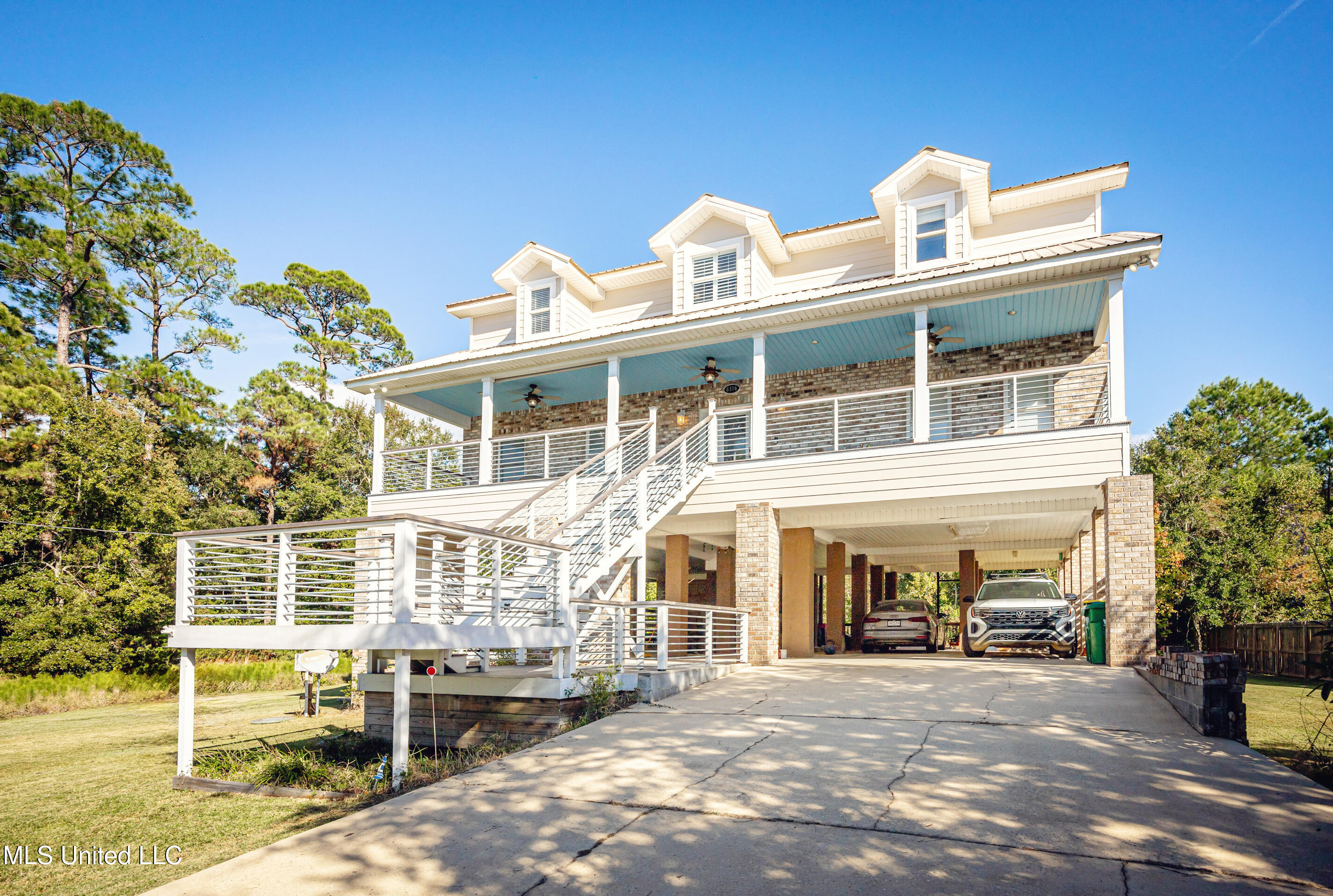 6316 Porteaux Road Ocean Springs, MS 39564 - Photo 3 of 123 IMG_5527