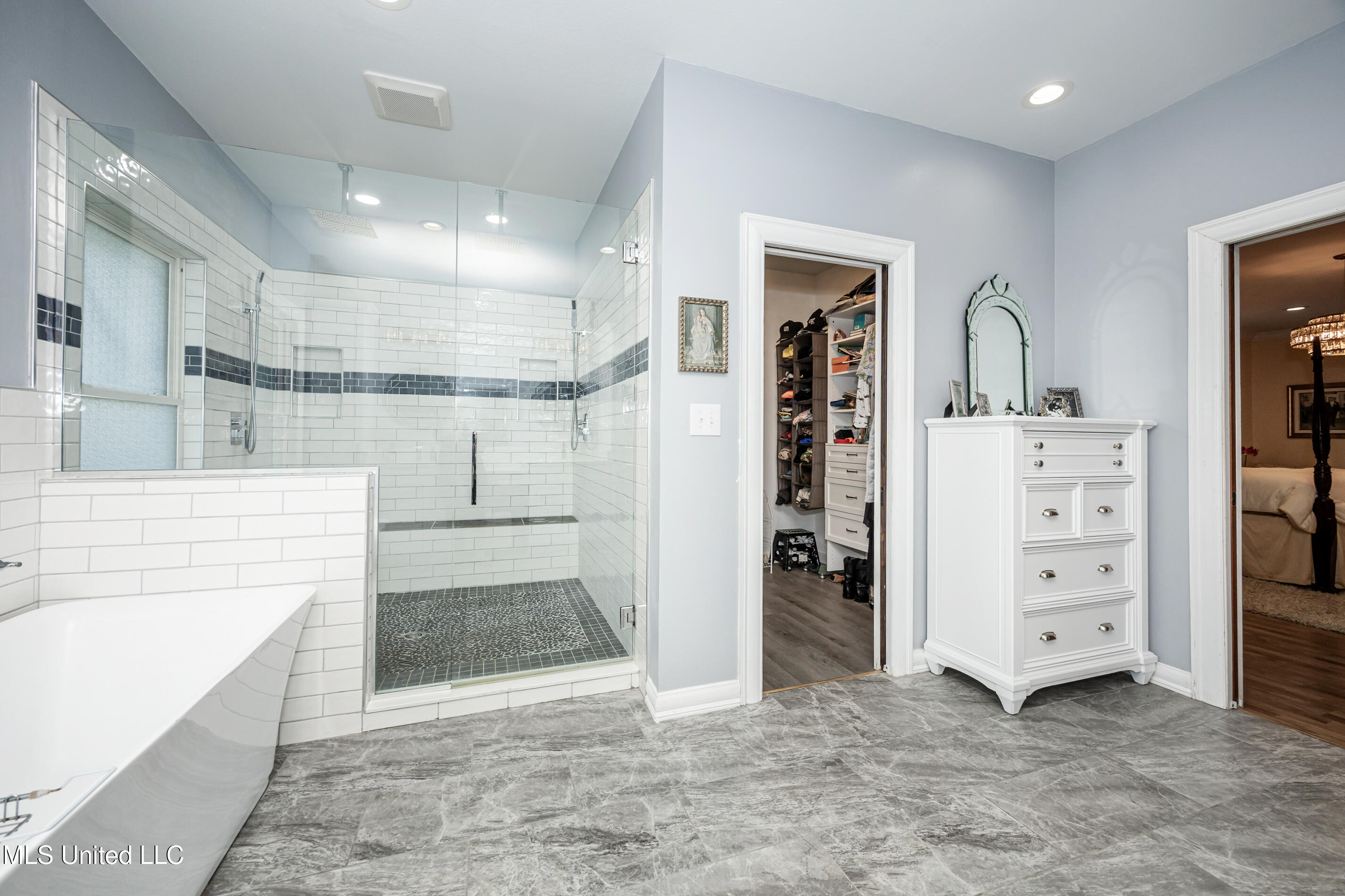 6316 Porteaux Road Ocean Springs, MS 39564 - Photo 32 of 123 IMG_5357