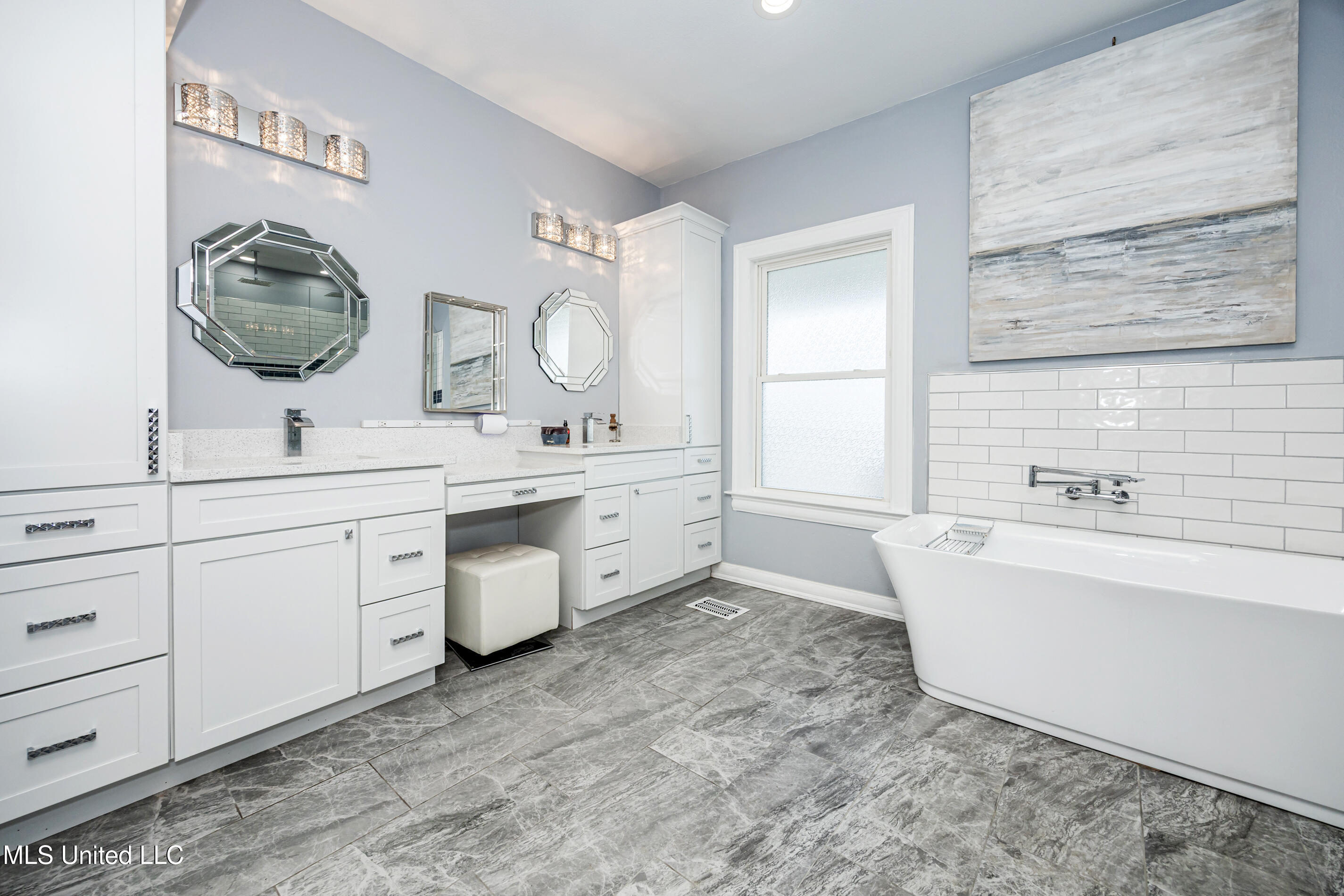 6316 Porteaux Road Ocean Springs, MS 39564 - Photo 39 of 123 IMG_5365