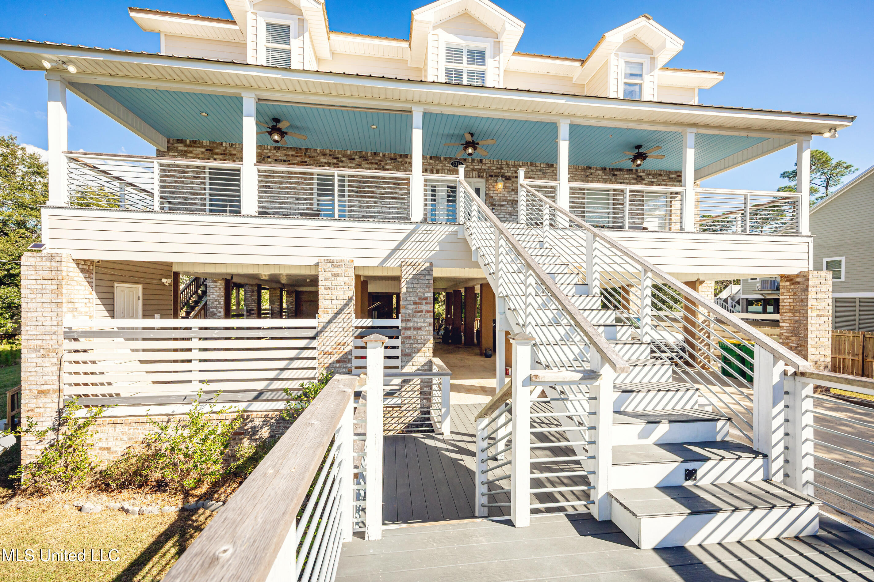 6316 Porteaux Road Ocean Springs, MS 39564 - Photo 4 of 123 IMG_5461