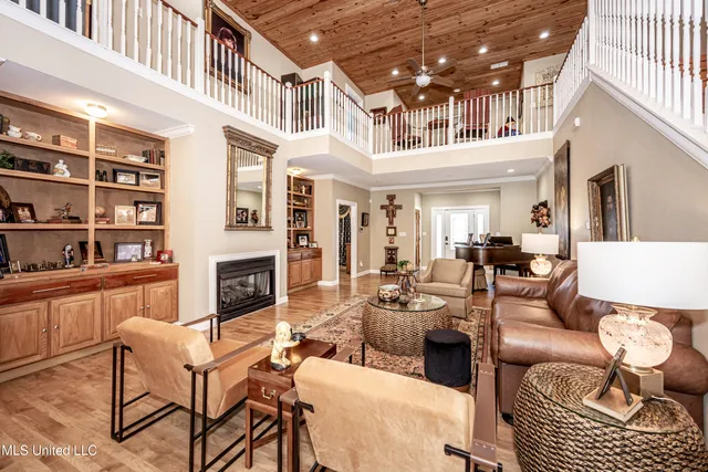 $632,000 | 6316 Porteaux Road, Ocean Springs, MS 39564