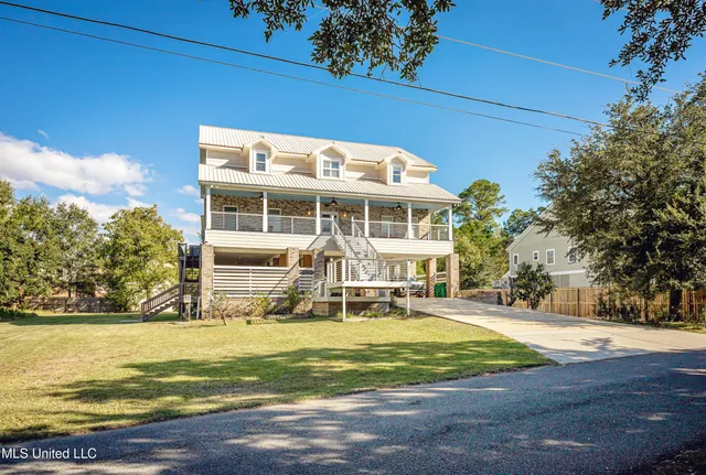 $632,000 | 6316 Porteaux Road, Ocean Springs, MS 39564