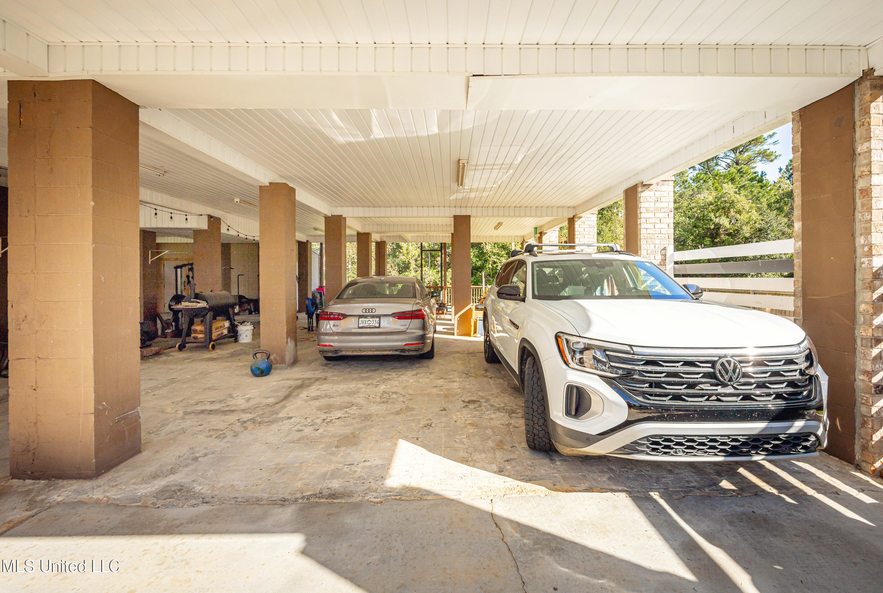 6316 Porteaux Road Ocean Springs, MS 39564 - Photo 100 of 123 IMG_5533