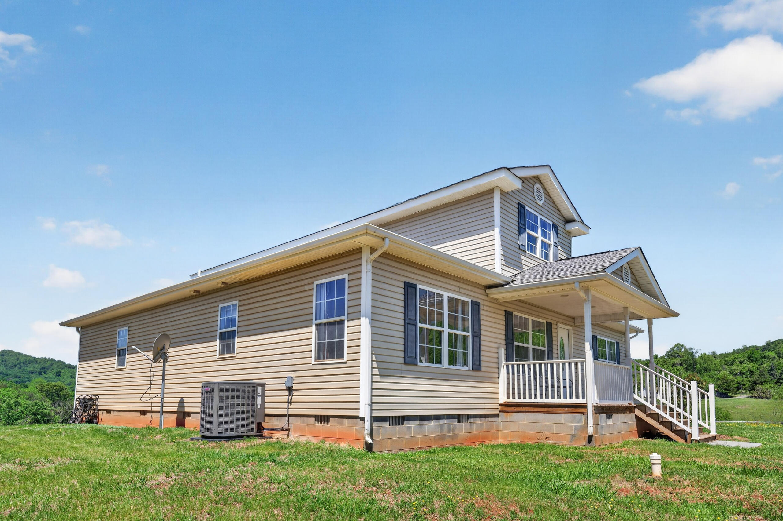 1633 Pilot Mountain Road Moneta, VA 24121 - Photo 98 of 103 Exterior
