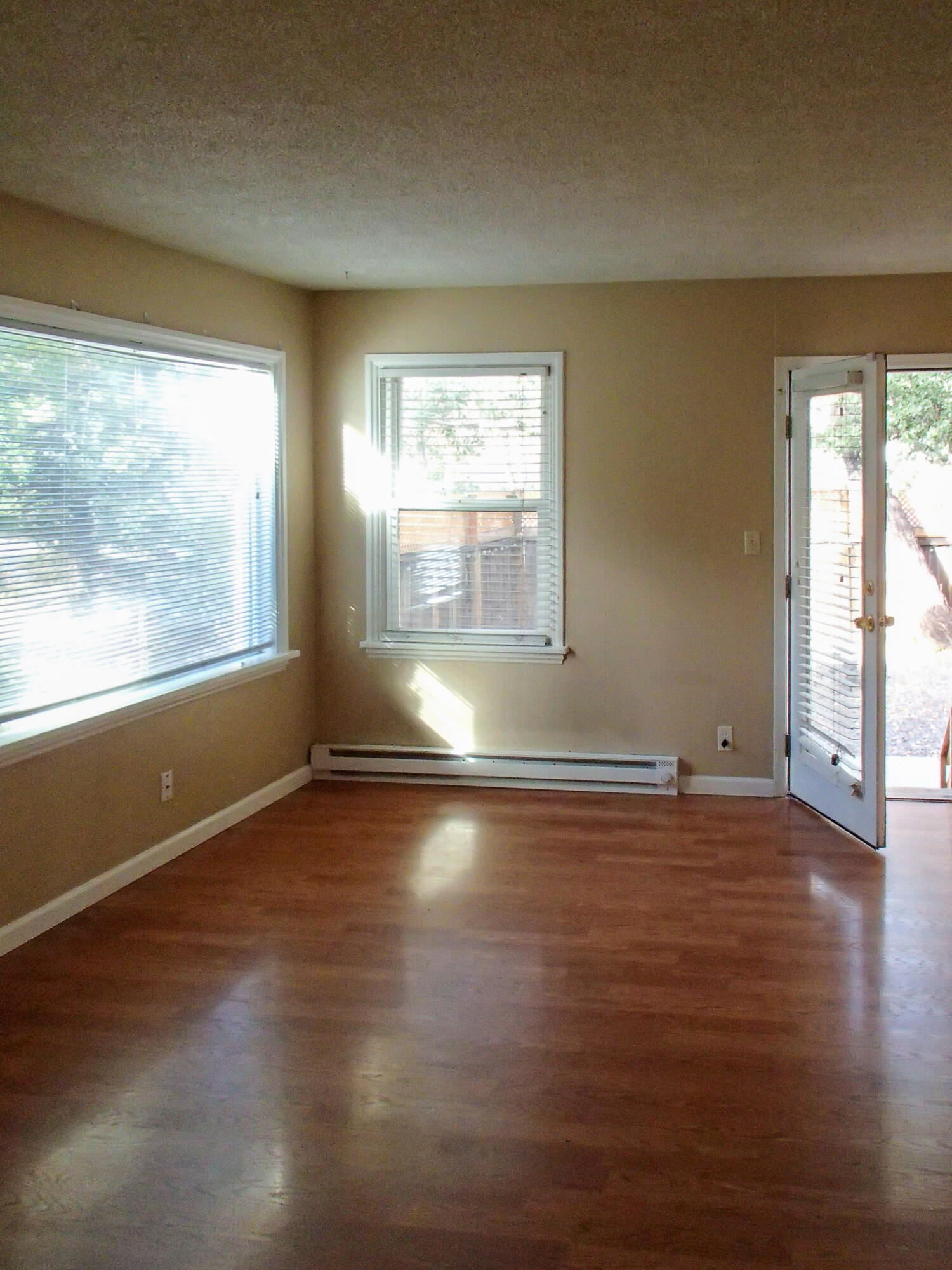 468 Northeast Olney Avenue Bend, OR 97701 - Photo 12 of 31 468 Olney - 1 Bed-11