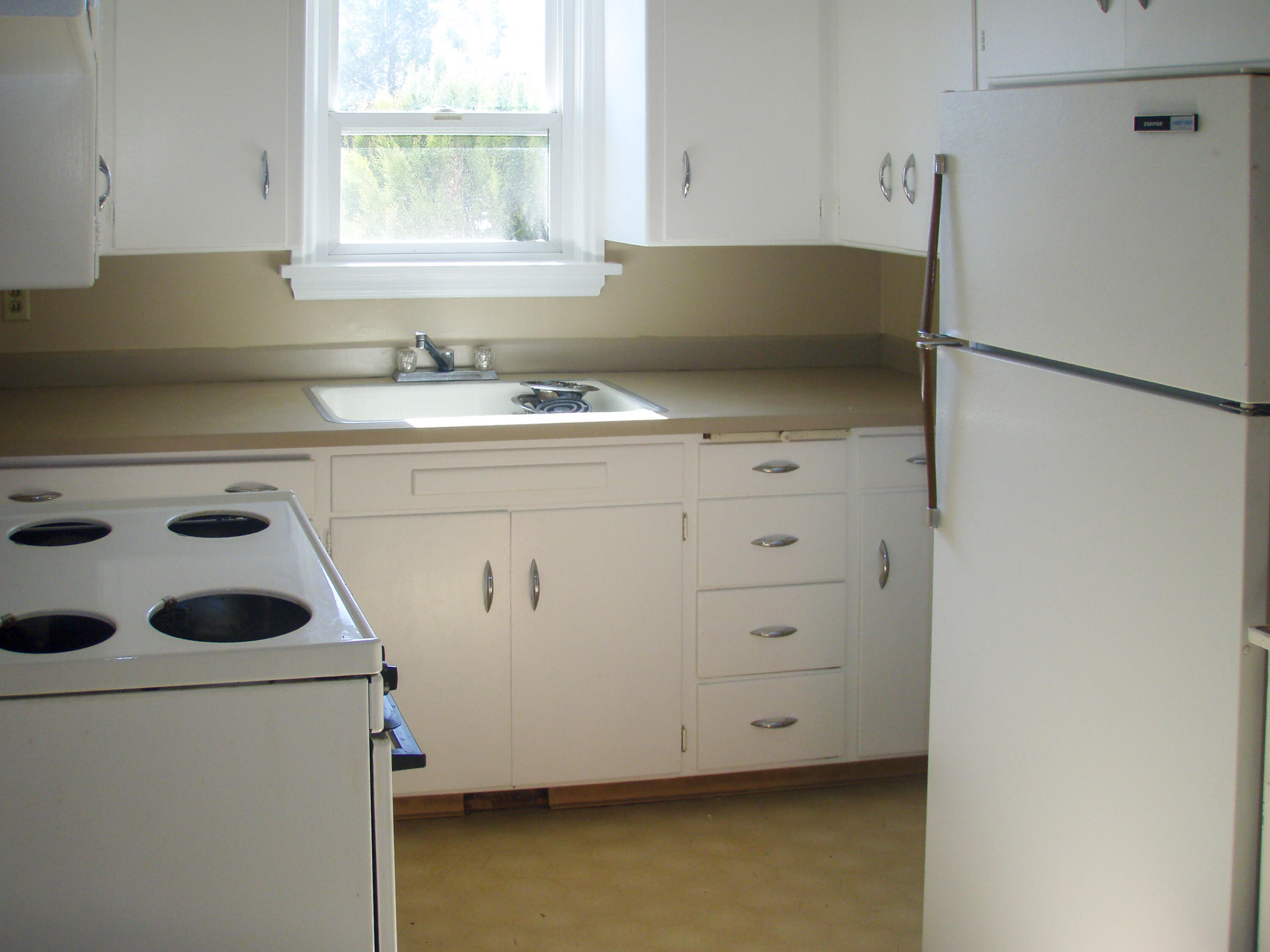 468 Northeast Olney Avenue Bend, OR 97701 - Photo 17 of 31 468 Olney - 1 Bed-2