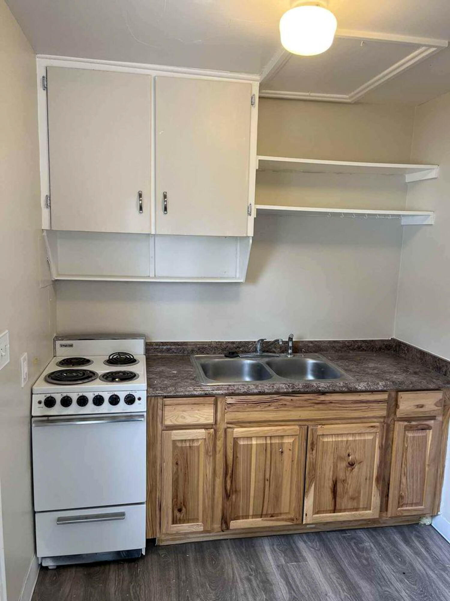 468 Northeast Olney Avenue Bend, OR 97701 - Photo 19 of 31 468 Olney - Studio-2