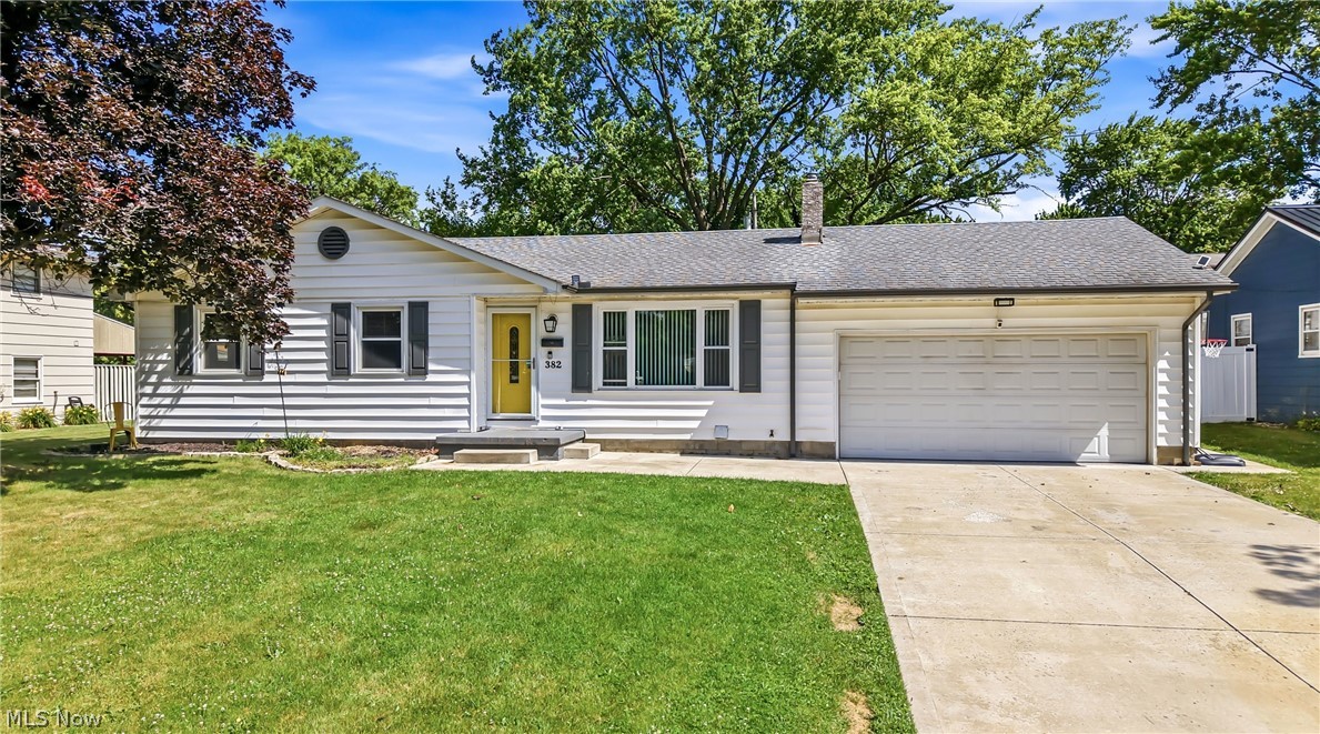 382 Ridgefield Avenue Youngstown, OH 44512 - Photo 1 of 29