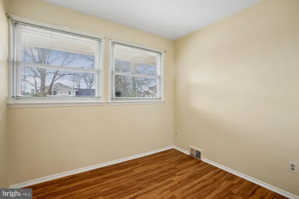 $3,000 | 6621 Edsall Road, Springfield, VA 22151