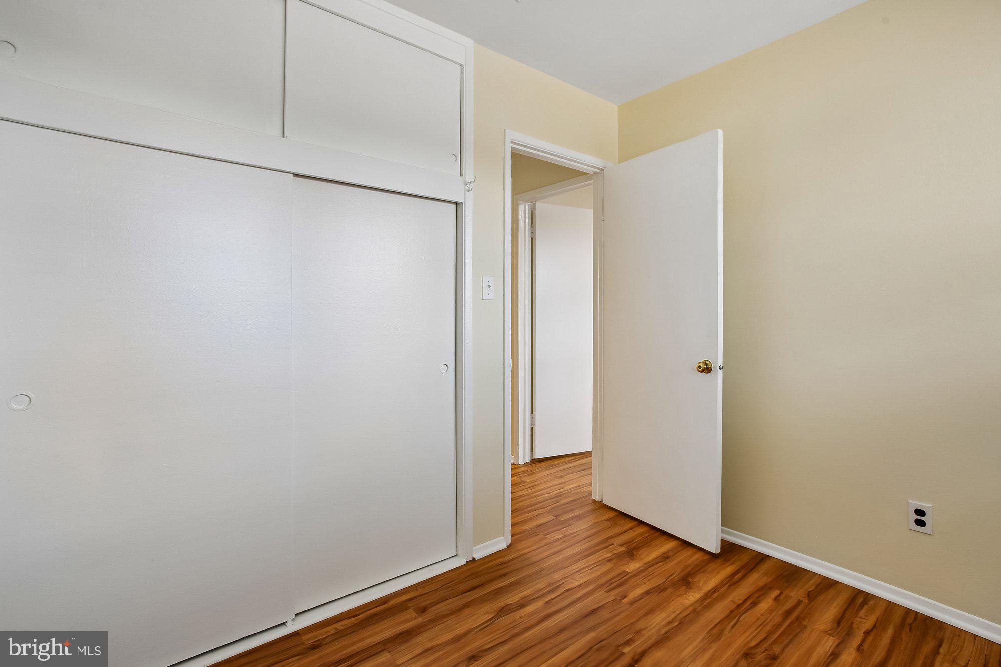 6621 Edsall Road Springfield, VA 22151 - Photo 21 of 42 a view of small space with wooden floor