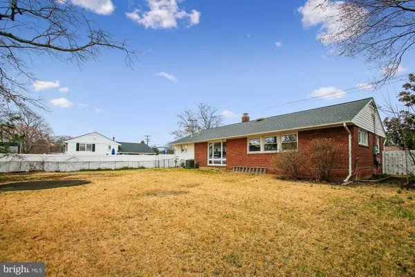 $3,000 | 6621 Edsall Road, Springfield, VA 22151