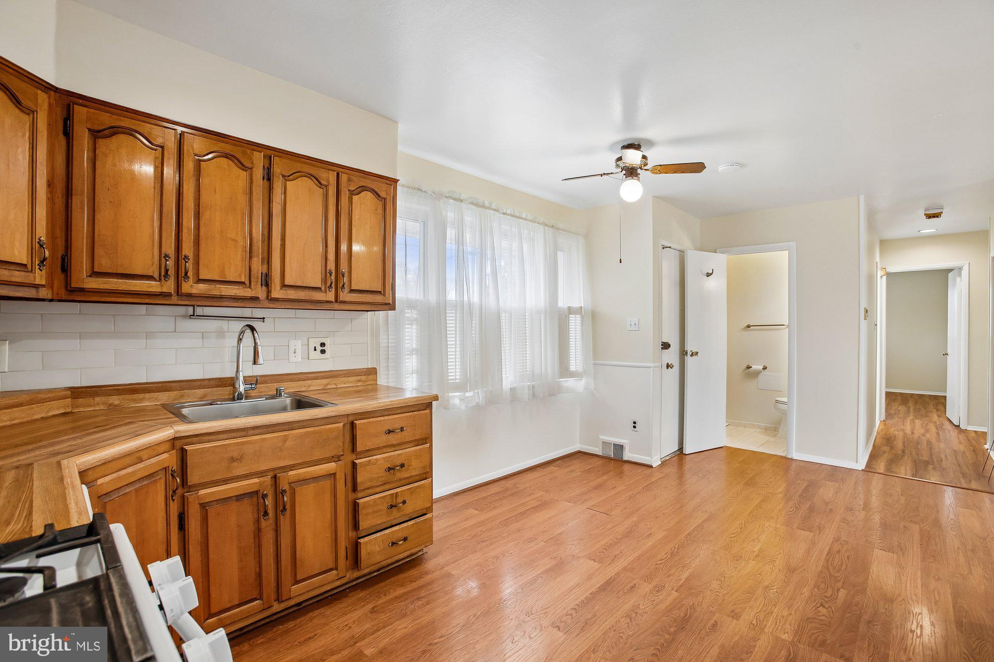 6621 Edsall Road Springfield, VA 22151 - Photo 9 of 42 a view of a kitchen with electric appliances