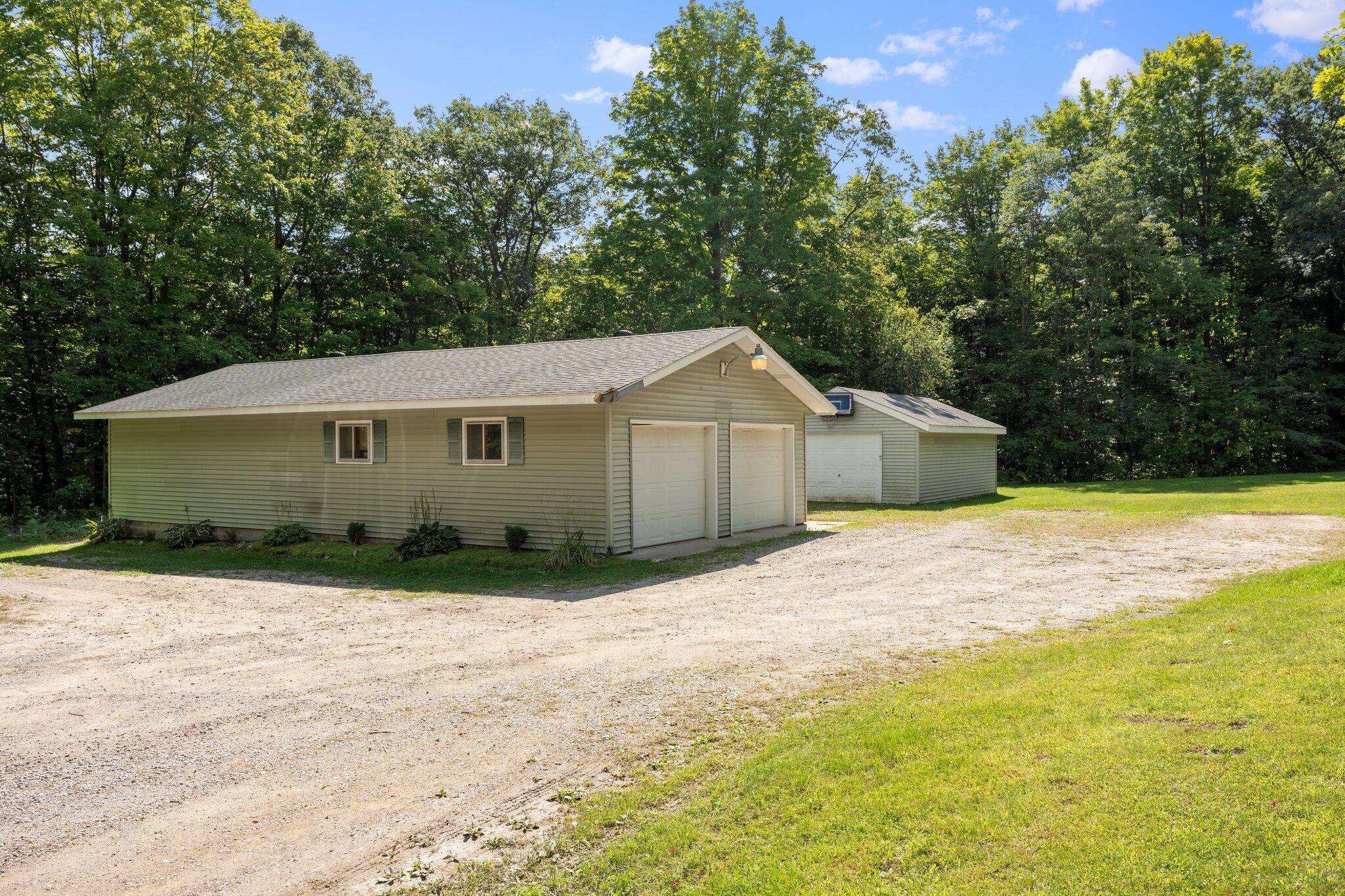 5925 King Road Lewiston, MI 49756 - Photo 34 of 41 Gallery Image 34