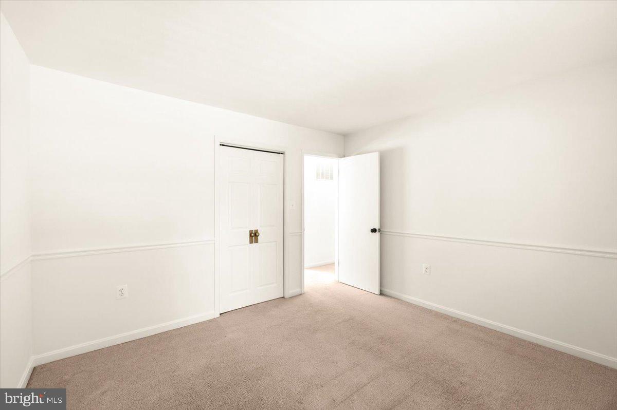 7928 Gambrill Court Springfield, VA 22153 - Photo 20 of 39