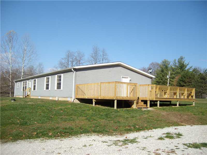 4005 Ballinger Road Martinsville, IN 46151 - Photo 2 of 19 Gallery Image 2