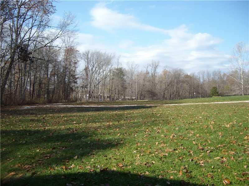 4005 Ballinger Road Martinsville, IN 46151 - Photo 4 of 19 Gallery Image 4