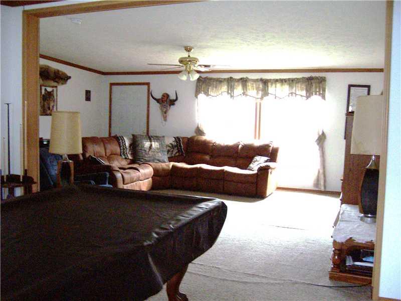 4005 Ballinger Road Martinsville, IN 46151 - Photo 9 of 19 Gallery Image 9