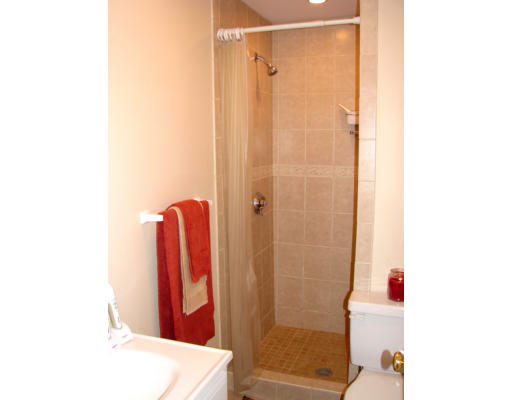 22 Irving Street, Unit 2 Boston, MA 02114 - Photo 5 of 7