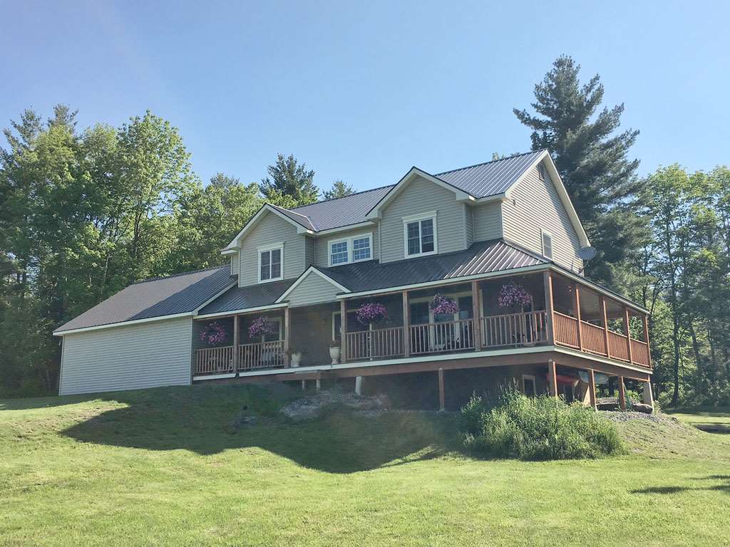 254 Labarron Lane Cambridge, VT 05464 - Photo 1 of 25 Gallery Image 1