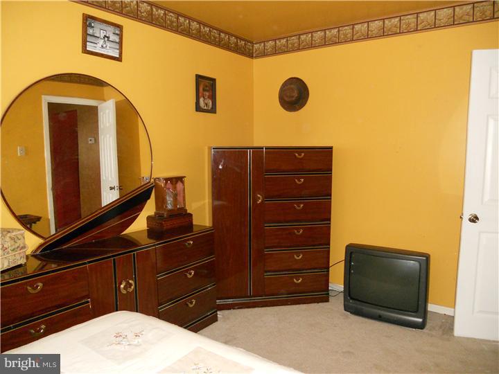 213 Pulaski Avenue Riverside, NJ 08075 - Photo 11 of 16 Bedroom - Main