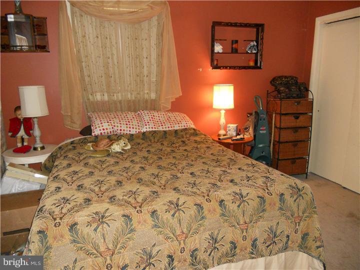 213 Pulaski Avenue Riverside, NJ 08075 - Photo 12 of 16 Bedroom 2