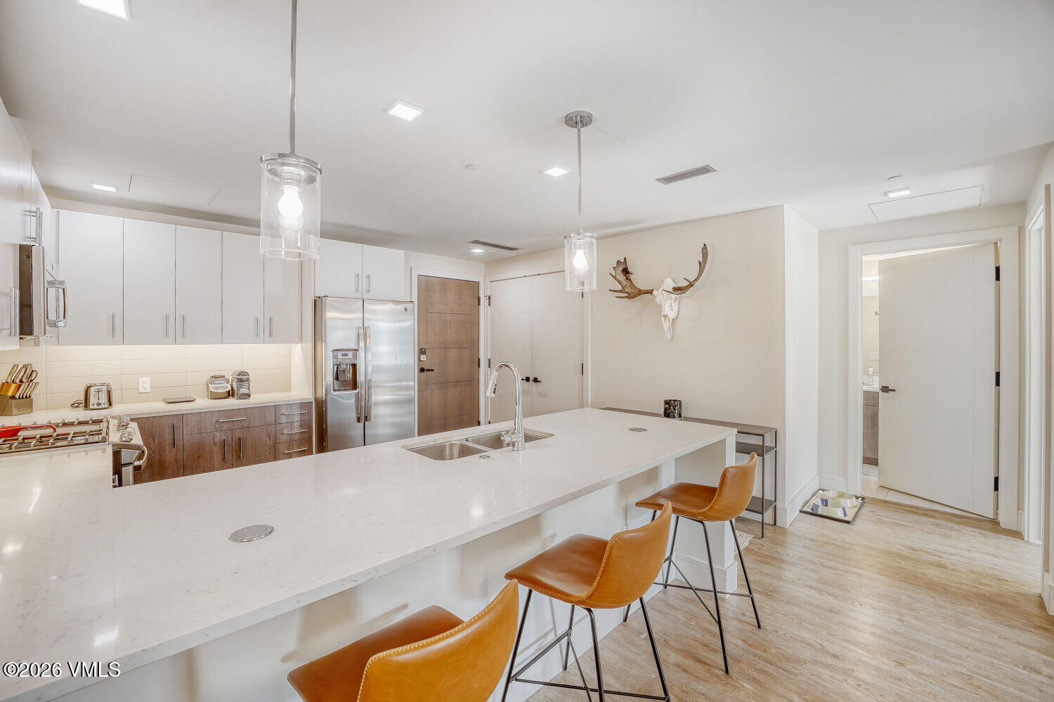 430 South Frontage Road East, Unit RUH Vail, CO 81657 - Photo 3 of 17 430 S Frontage Rd E RU-H - Web Quality -