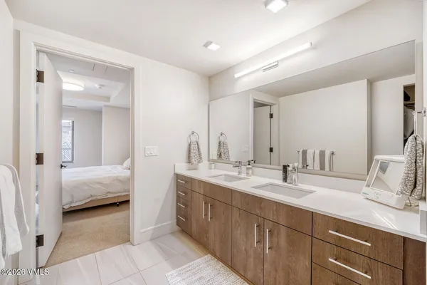 $1,500,000 | 430 South Frontage Road East, Unit RUH, Vail, CO 81657