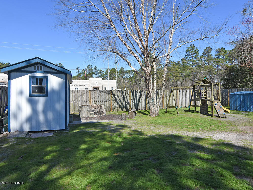 6001 Fallen Tree Road Wilmington, NC 28405 - Photo 26 of 28 Backyard