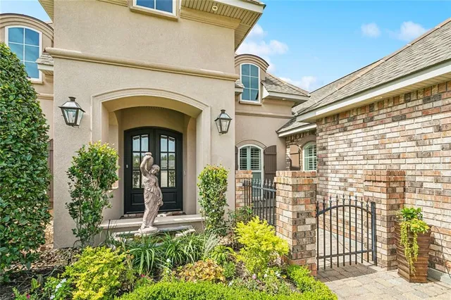 $615,000 | 809 South Corniche Du Lac, Covington, LA 70433