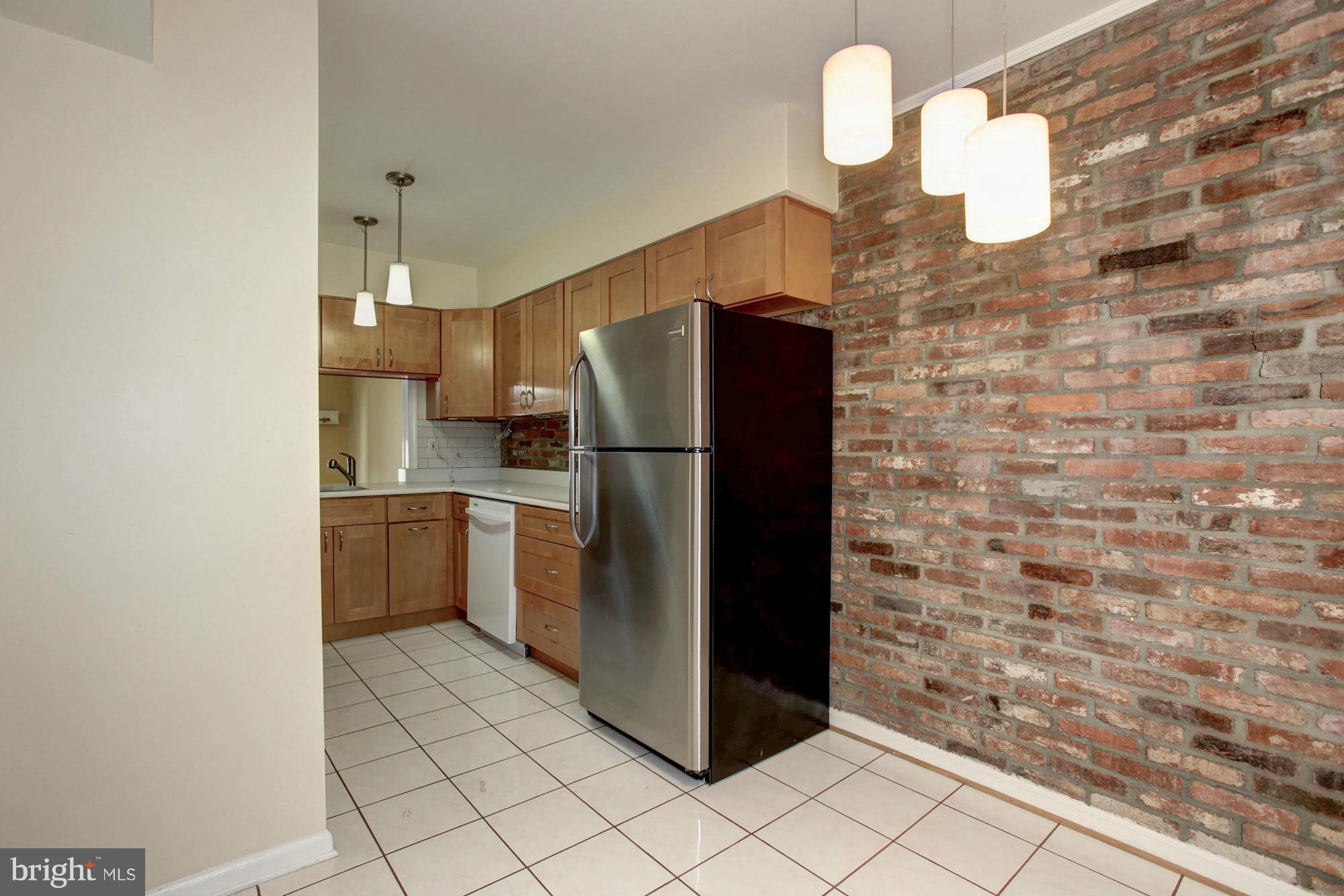 8358 Forrester Boulevard, Unit 471 Springfield, VA 22152 - Photo 3 of 30 Kitchen