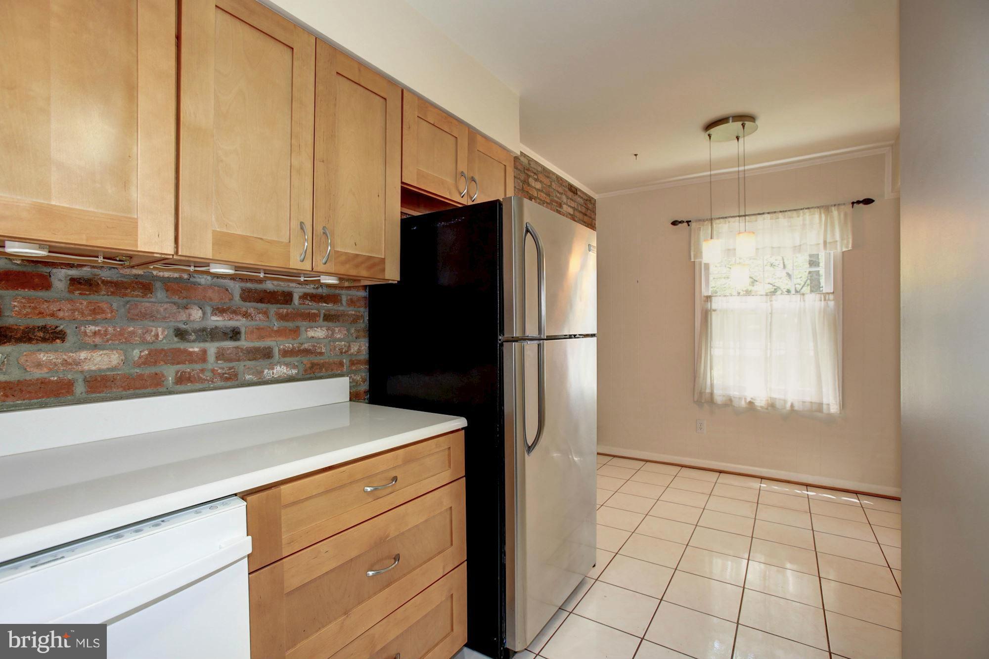 8358 Forrester Boulevard, Unit 471 Springfield, VA 22152 - Photo 7 of 30 Kitchen