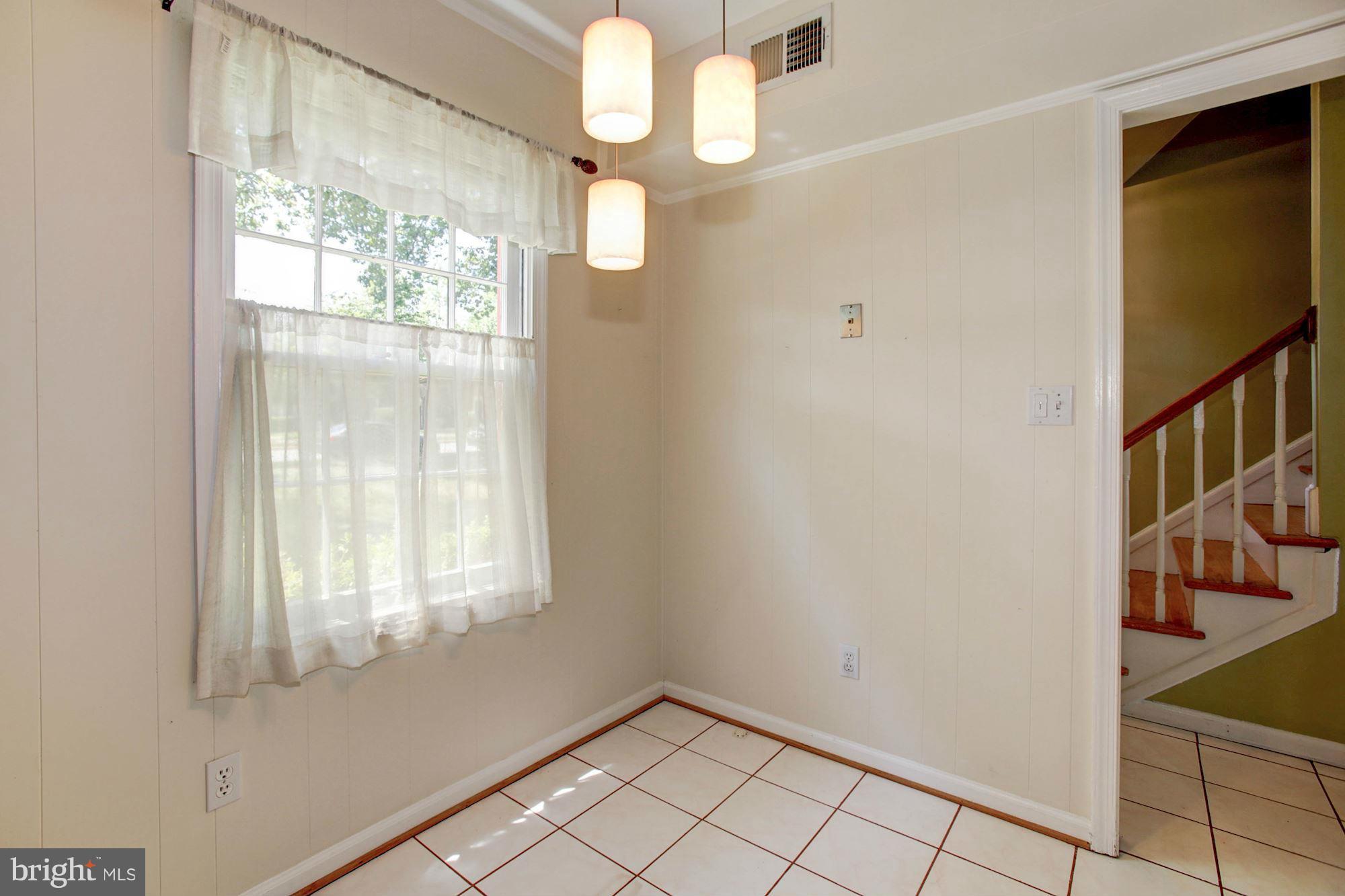 8358 Forrester Boulevard, Unit 471 Springfield, VA 22152 - Photo 9 of 30 Kitchen
