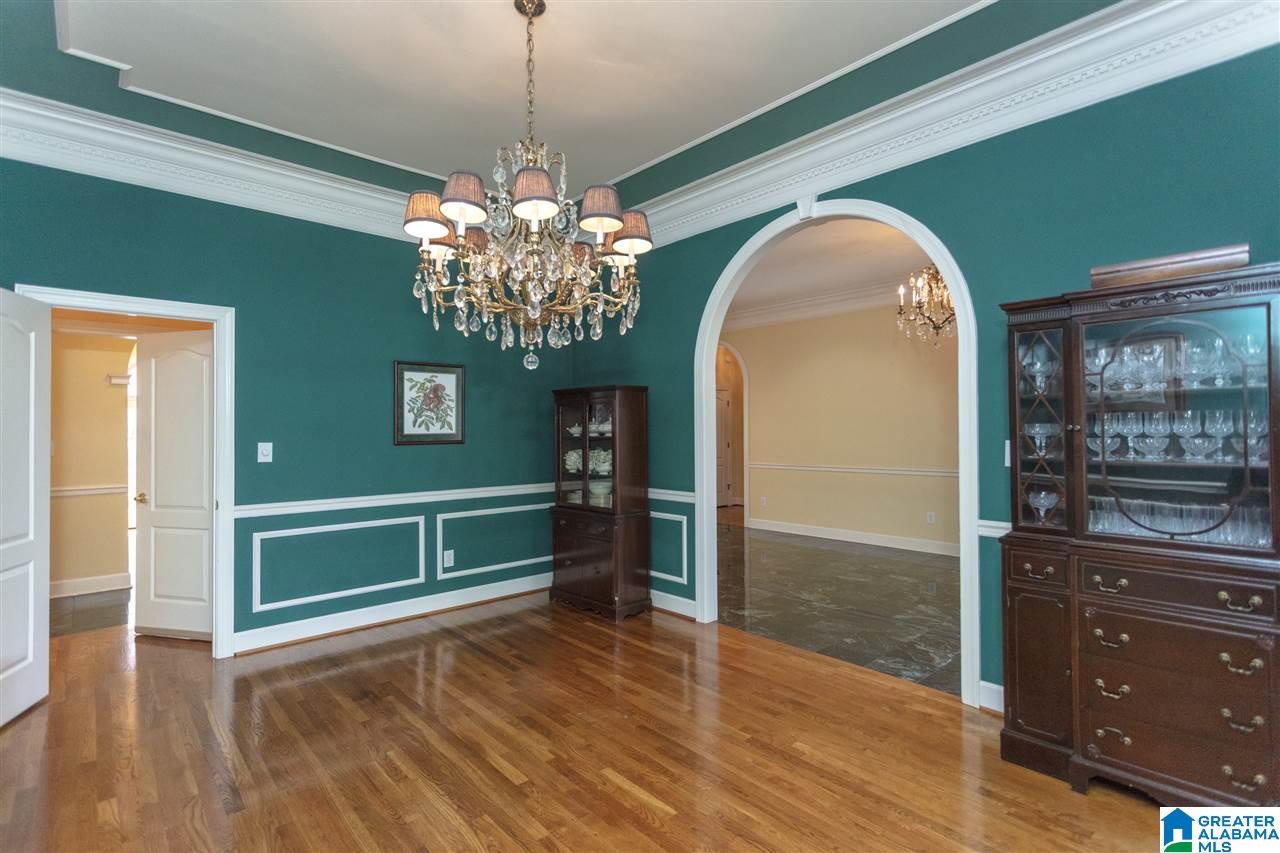2121 Hickory Ridge Circle Birmingham, AL 35243 - Photo 7 of 50